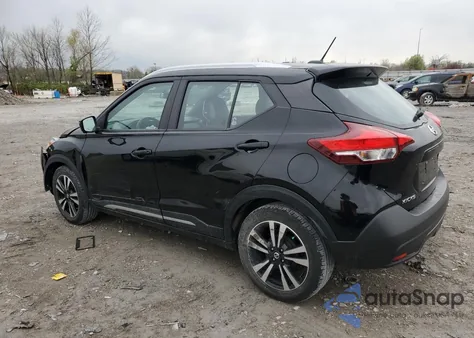 2019 Nissan Kicks S z USA, uszkodzony, nr VIN 3N1CP5CU2KL565122
